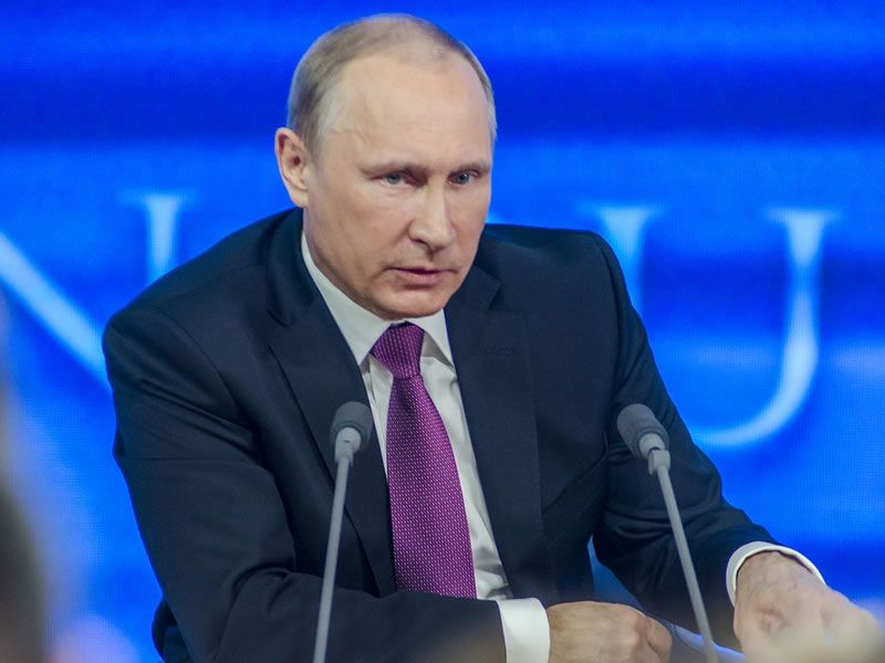 Putin transforma proposta que isola Rssia do restante da internet em lei